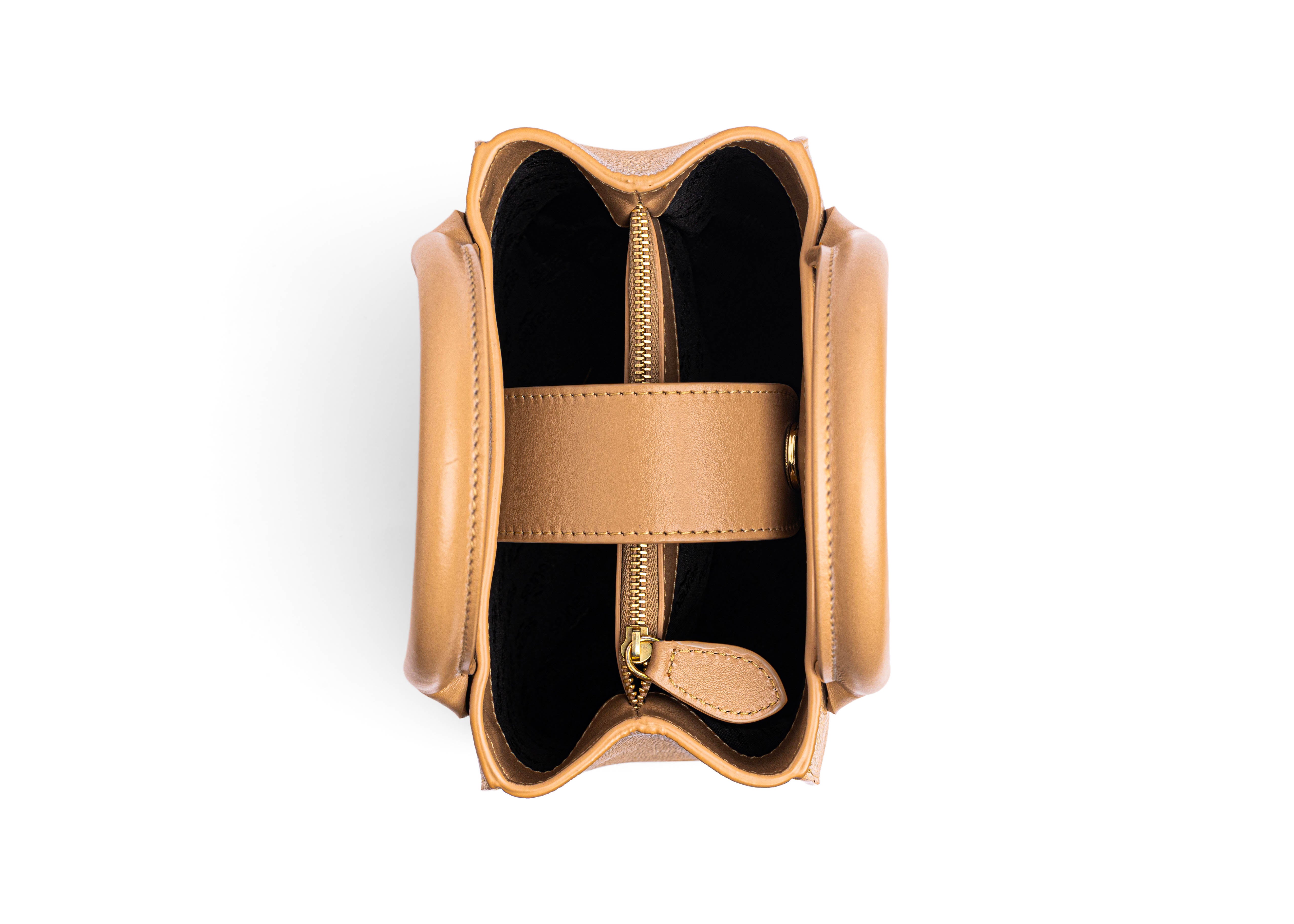 Woman Leather Bag 4330