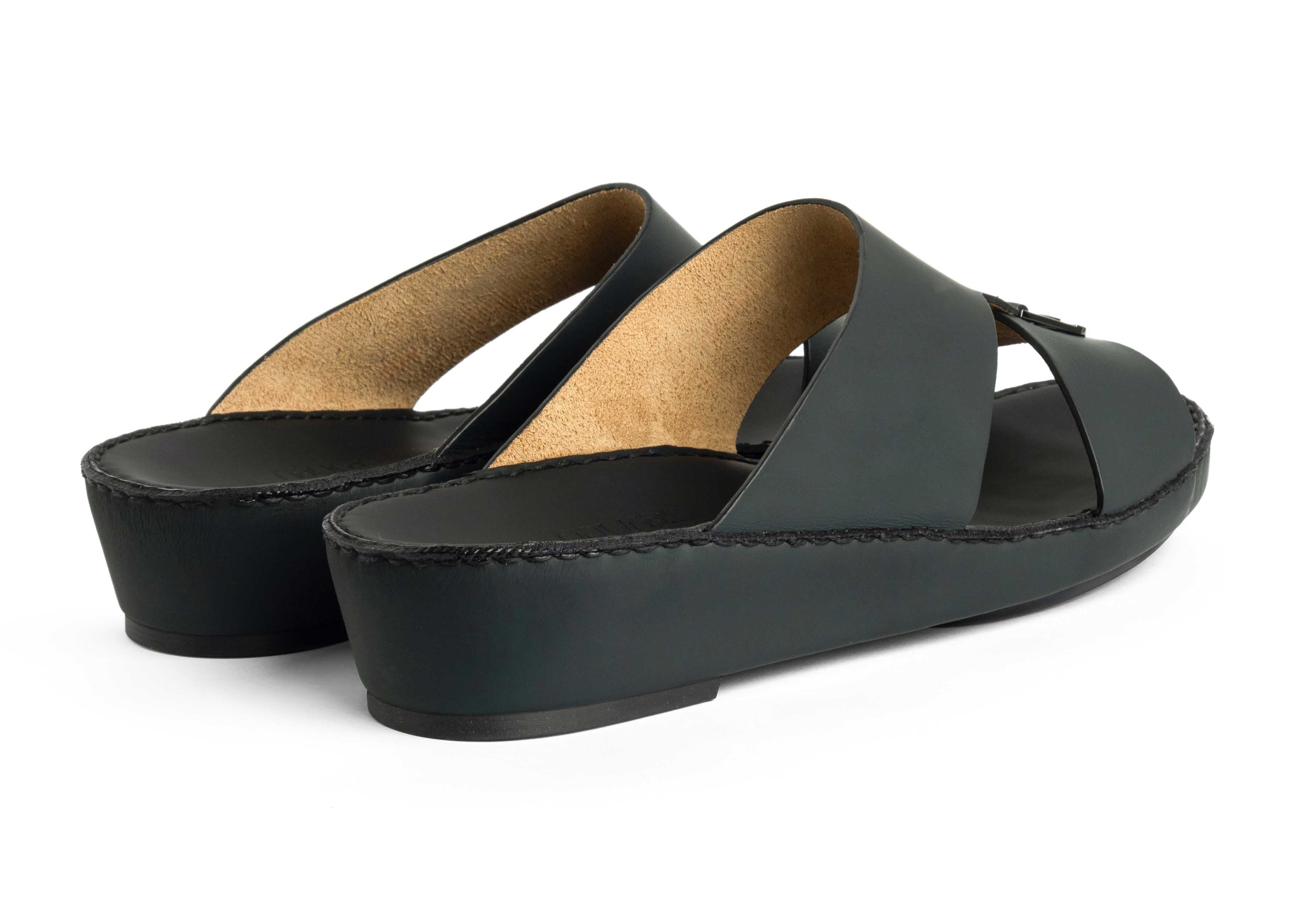 Men Leather Sandal M4828