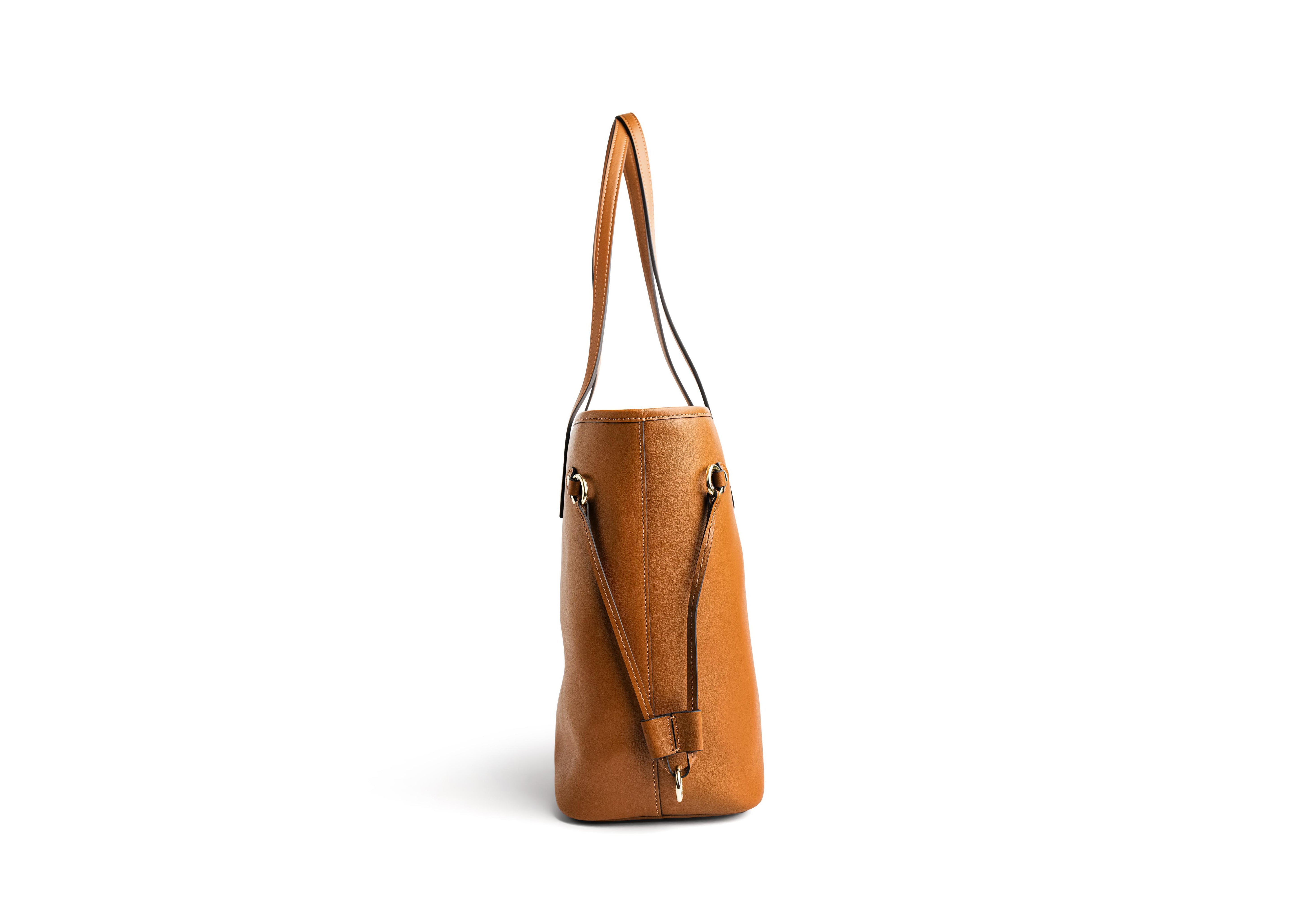 Woman Leather Bag W2003