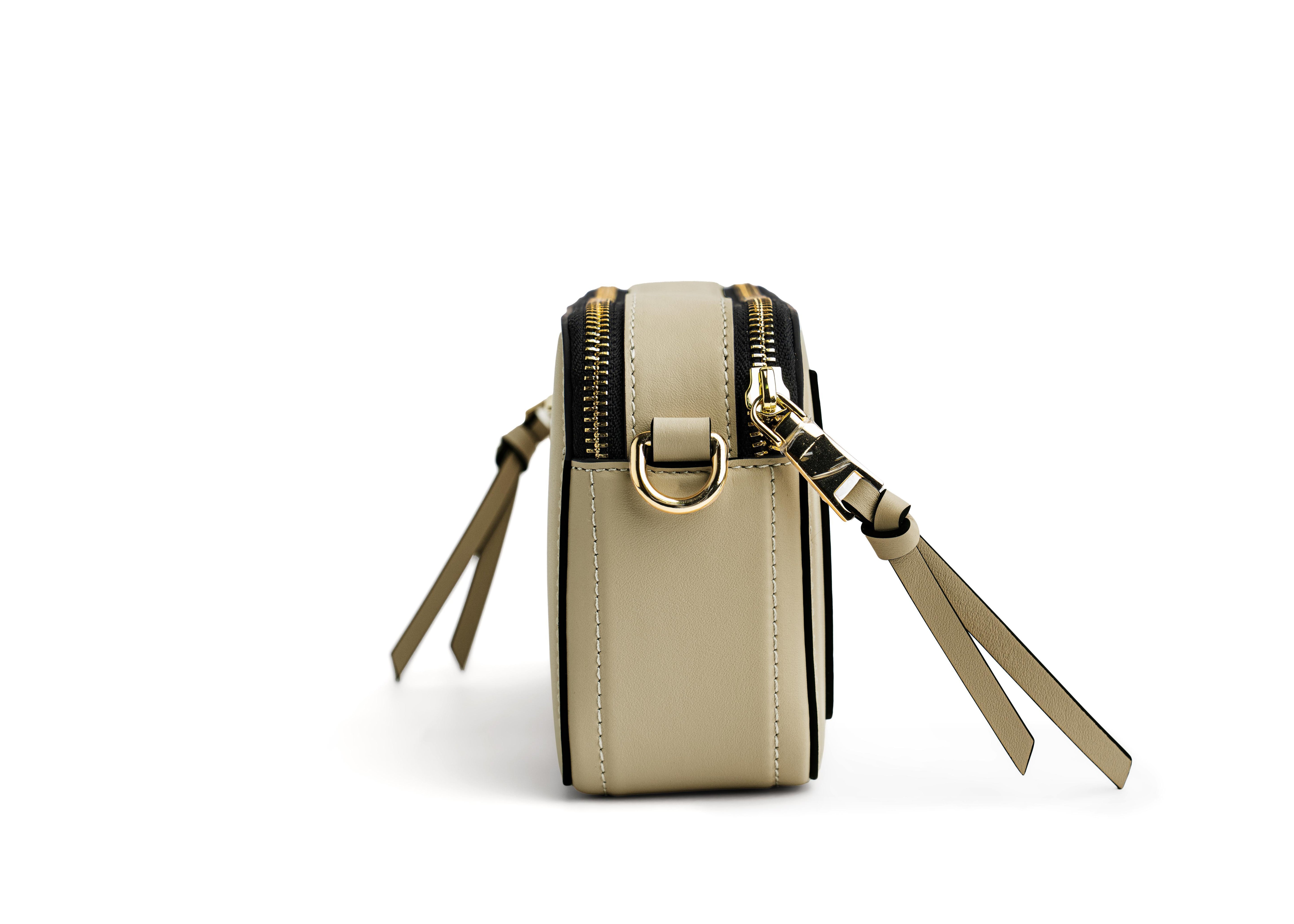 Woman Leather Bag W2005