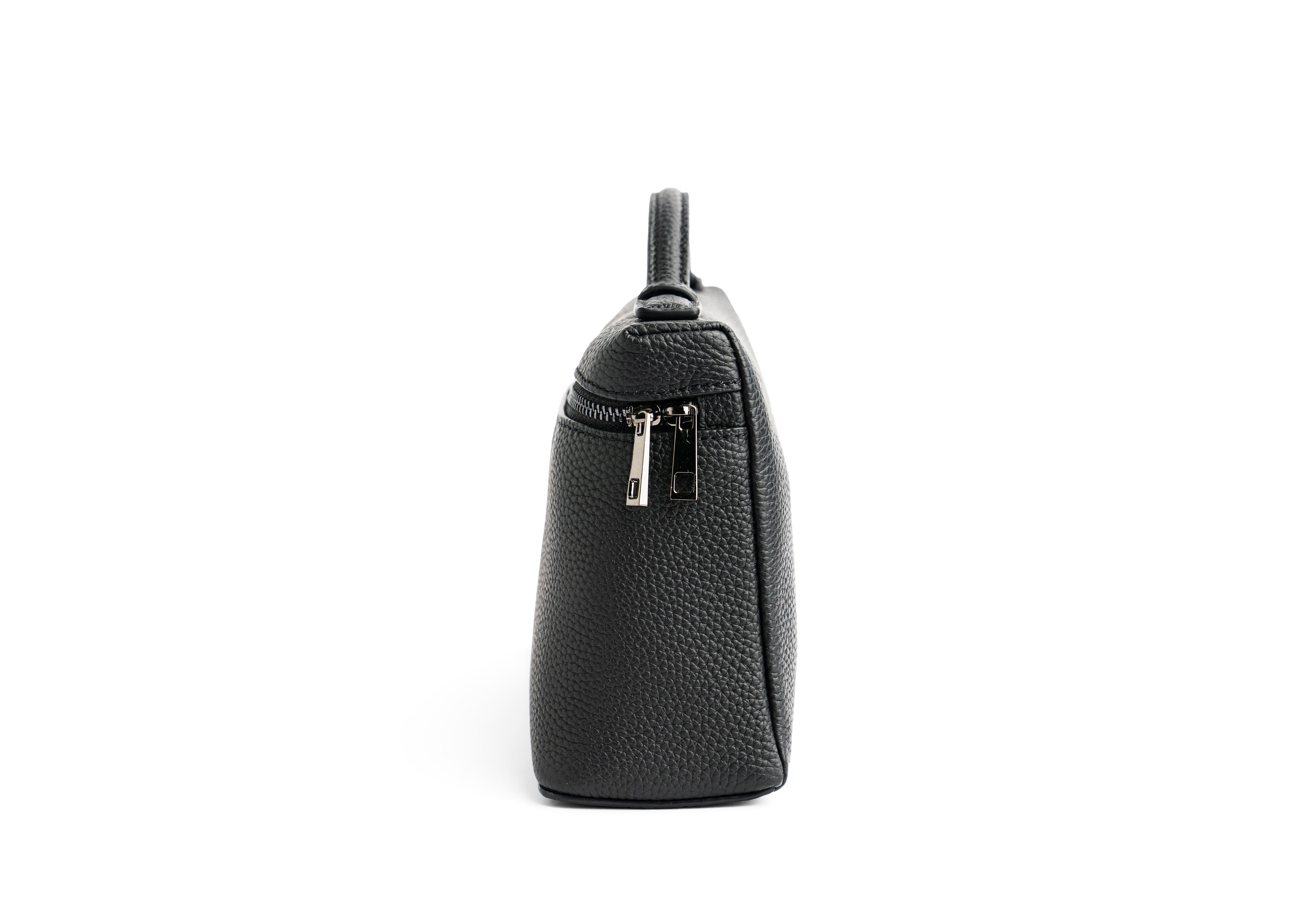 Man Leather Pouche B1010
