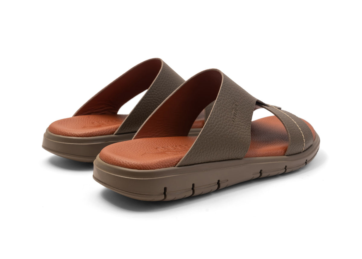 Taupe