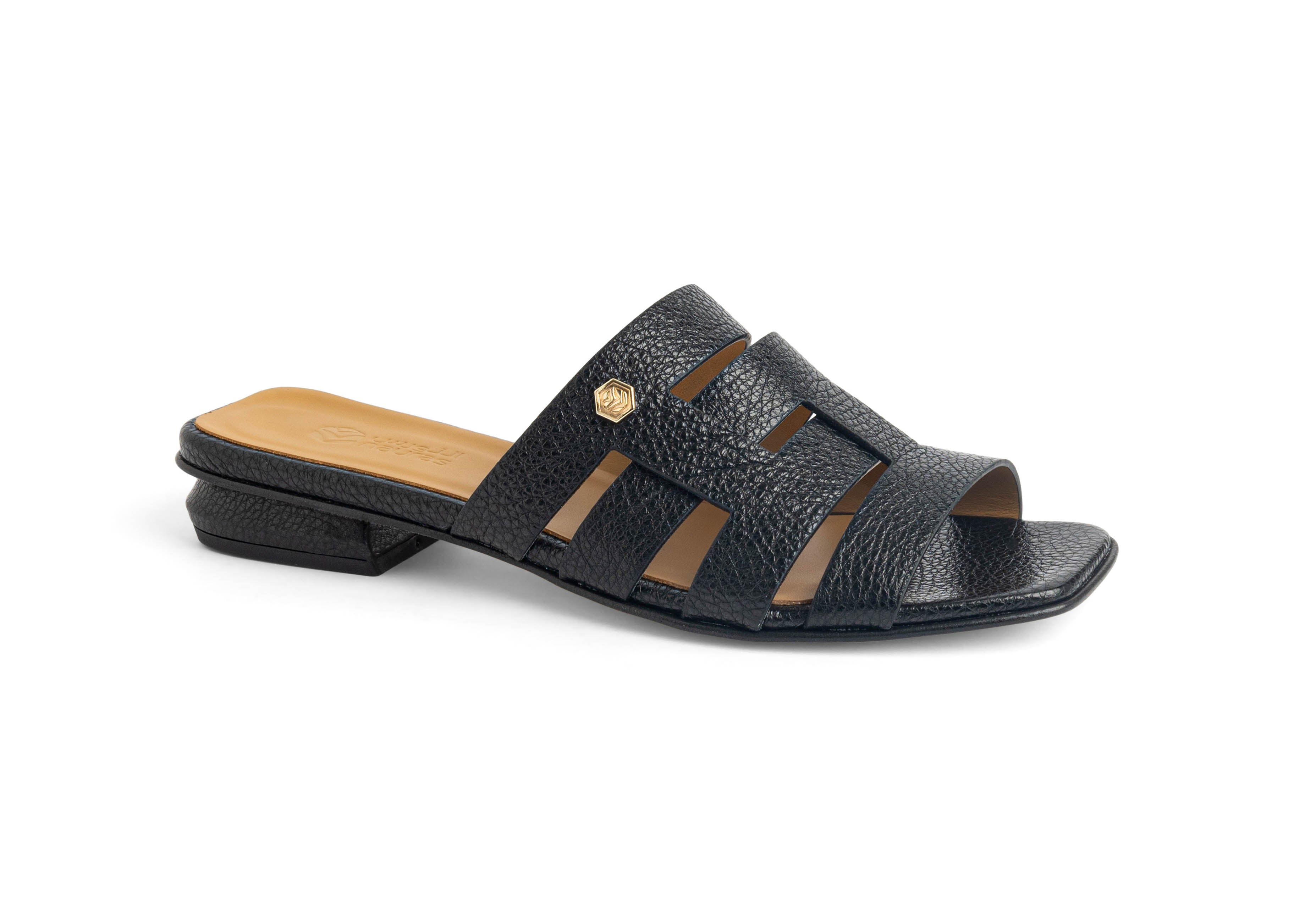 Woman Leather Sandal LS A1706 C